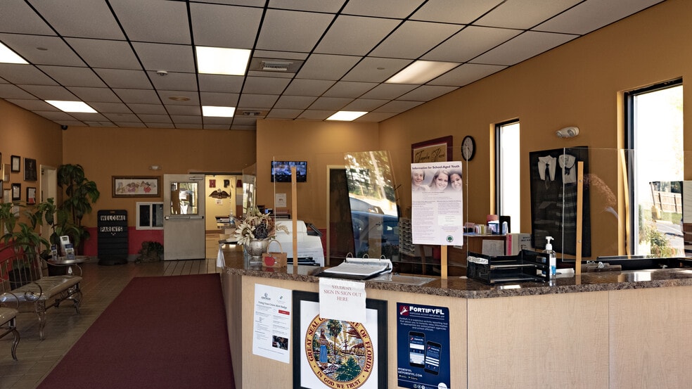 More Photos Of 8190 Pensacola Blvd, Pensacola Specialty For Sale