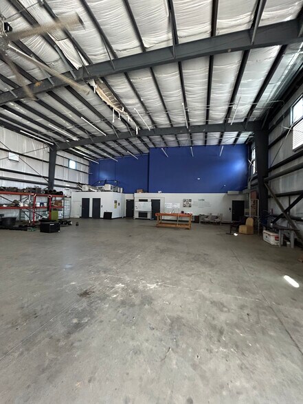 More Photos Of 287 Luken Rd, Goose Creek Warehouse For Lease