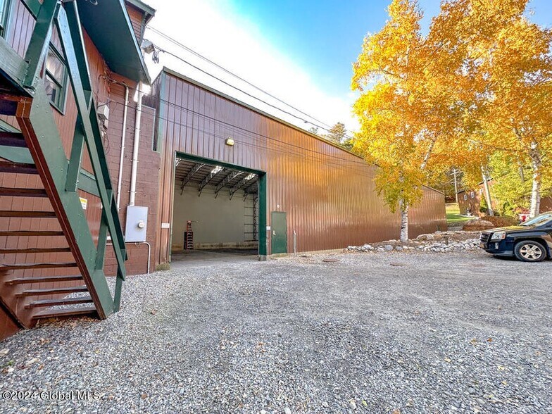 More Photos Of 8 Delaware Ave, Silver Bay Marina For Sale