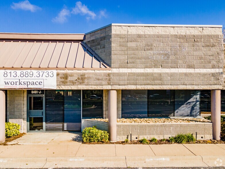 More Photos Of 8507 Benjamin Rd, Tampa Unknown For Lease