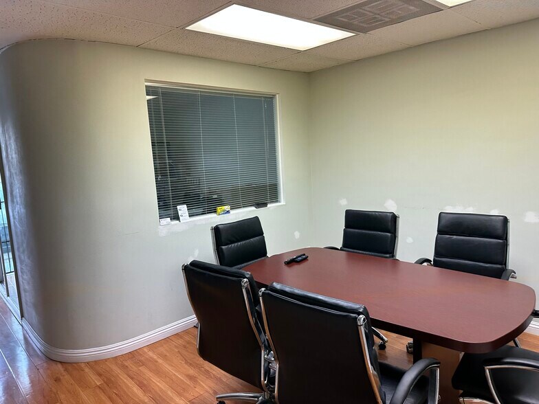 More Photos Of 1058-1060 E Las Tunas Dr, San Gabriel Storefront Retail Office For Sale