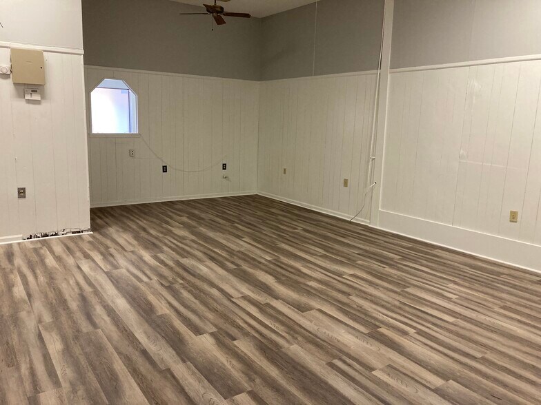 More Photos Of 1256 Old Gilliard Rd, Ridgeville Unknown For Lease