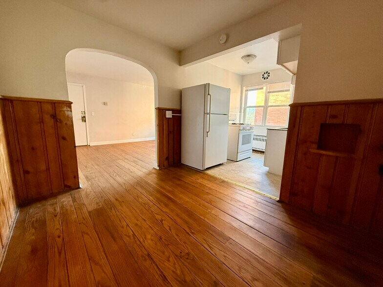 More Photos Of 2334 Kemper Ln, Cincinnati Apartments For Sale