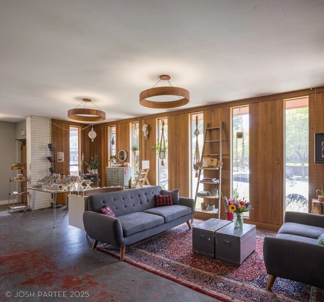 More Photos Of 2925 NE Glisan St, Portland Coworking Space