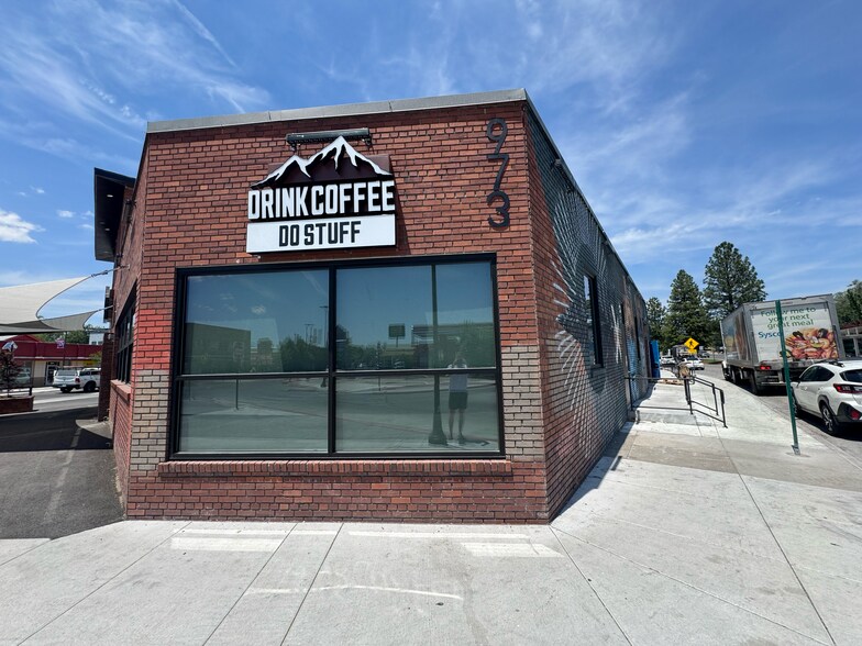 More Photos Of 960 S Virginia St, Reno Storefront Retail Office For Sale