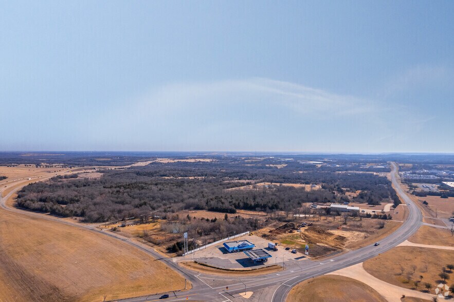 More Photos Of US 75 & Texoma Dr, Denison Land For Sale