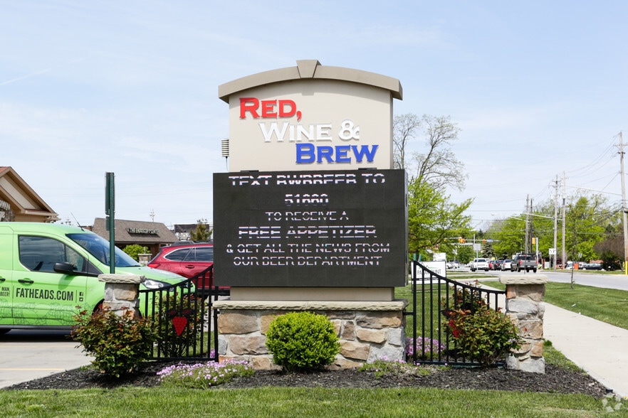 More Photos Of 9620 Old Johnnycake Ridge Rd, Mentor Restaurant For Lease