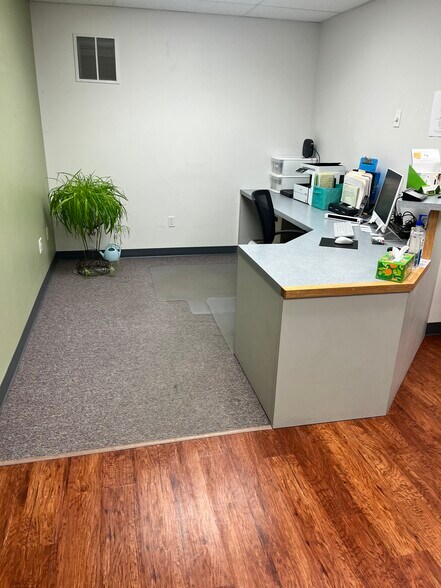 More Photos Of 101 Progress Dr, Doylestown Medical For Lease