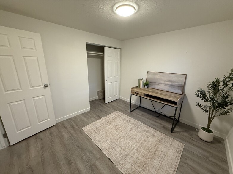 More Photos Of 3014 N Institute St, Colorado Springs Apartments For Sale