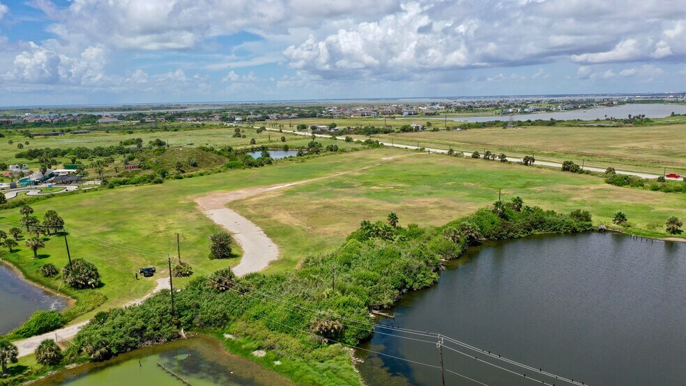 More Photos Of 9228 Seawall Blvd, Galveston Land For Sale