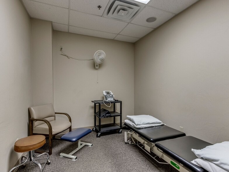 More Photos Of 9309 E Reno Ave, Midwest City Healthcare For Sale