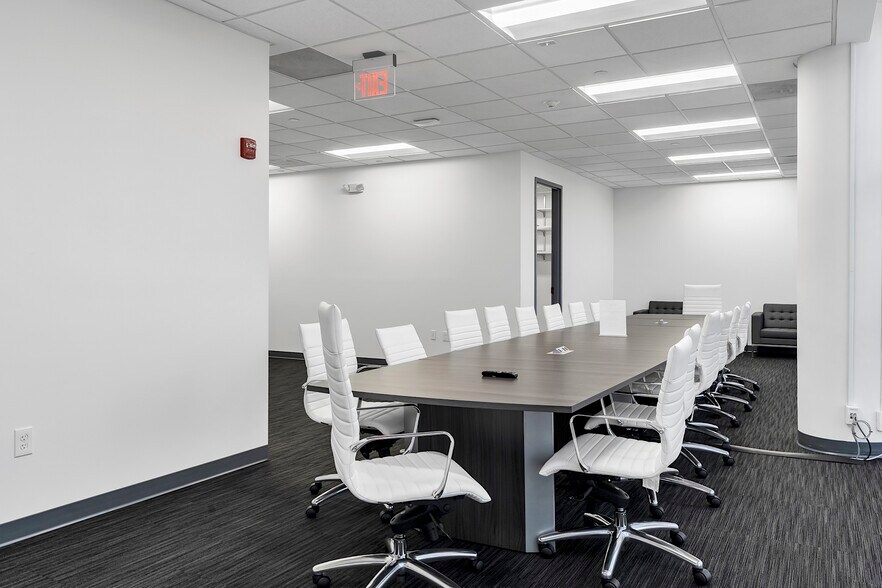 More Photos Of 4000 Hollywood Blvd, Hollywood Office For Lease