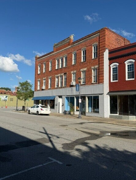 More Photos Of 102 W Water St, Plymouth Apartments For Sale