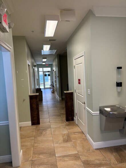 More Photos Of 5305-5309 E State Route 64, Bradenton Medical For Lease