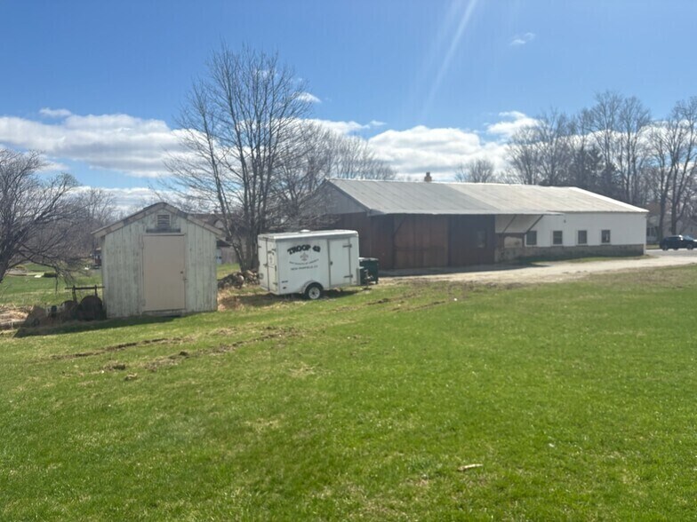 More Photos Of 52 Gillotti Rd, New Fairfield Auto Repair For Sale
