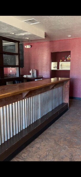 More Photos Of 10052 S Highway 69, Mayer Restaurant For Lease