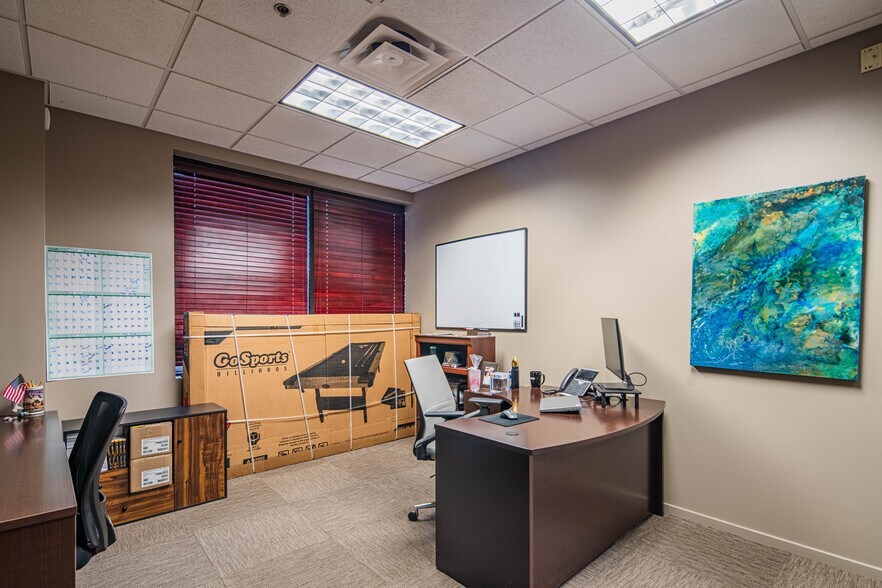 More Photos Of 12515 W Bell Rd, Surprise Office For Lease