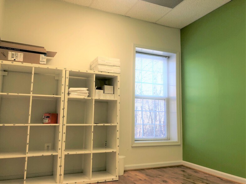 More Photos Of 10260-10268 Baltimore National Pike, Ellicott City Office For Lease