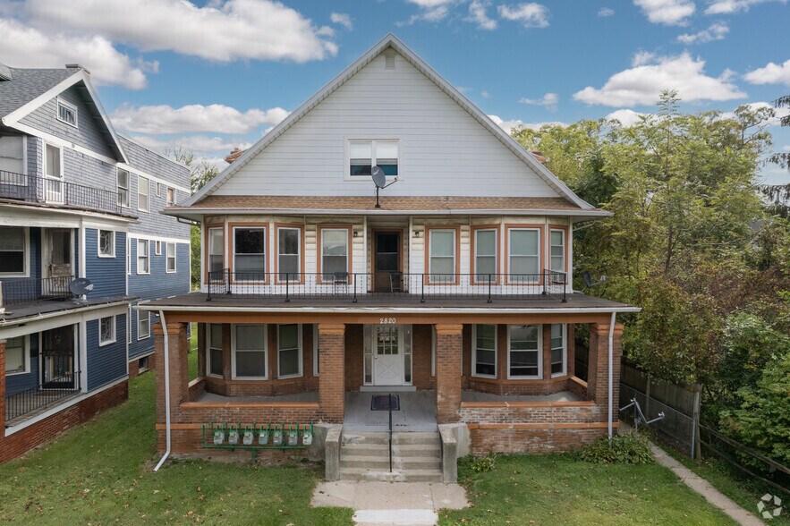 More Photos Of 2820 Collingwood Blvd, Toledo Apartments For Sale