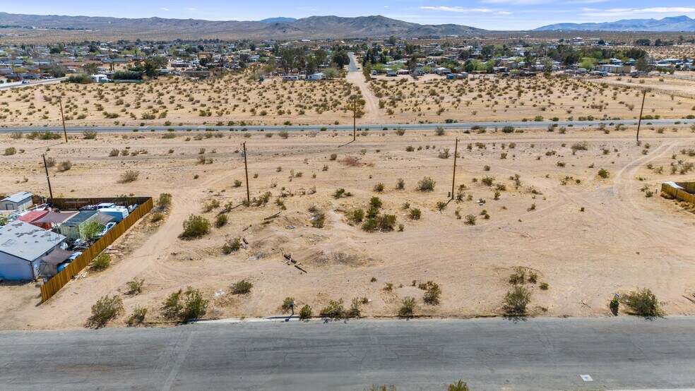 More Photos Of 1341 W Coronado Ave, Ridgecrest Land For Sale