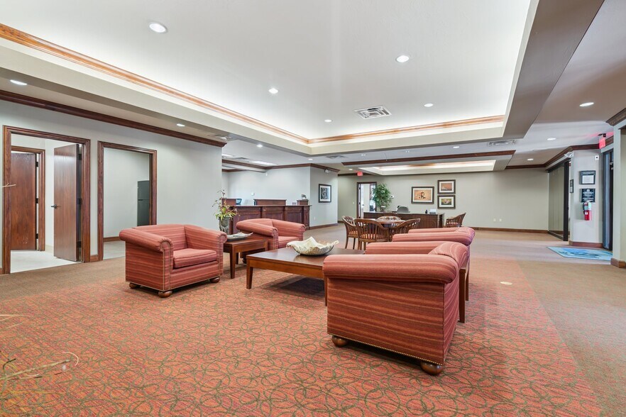 More Photos Of 525 S Jardot Rd, Stillwater Office Residential For Sale