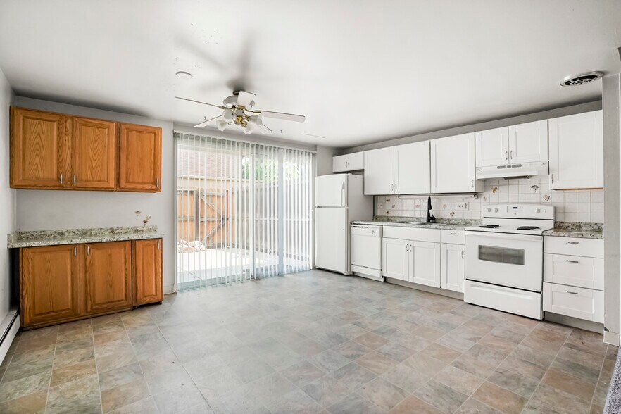 More Photos Of 8662-8682 W 51st Ave, Arvada Apartments For Sale