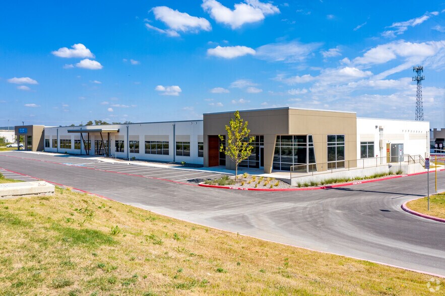 Primary Photo Of 15510 Vance Jackson, San Antonio Unknown For Lease