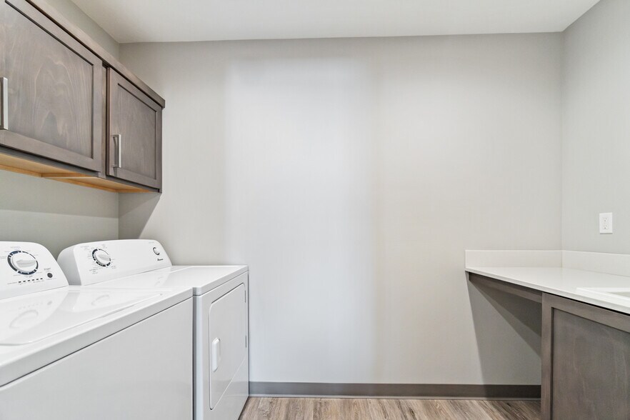 More Photos Of 1227 N Coach Dr, Spokane Valley Multifamily For Sale