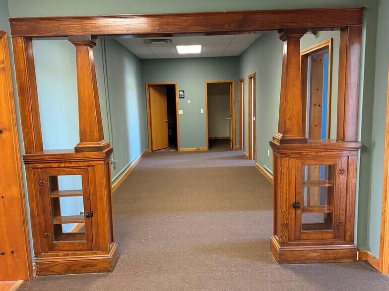 More Photos Of 102-110 N Main St, Horseheads General Retail For Lease