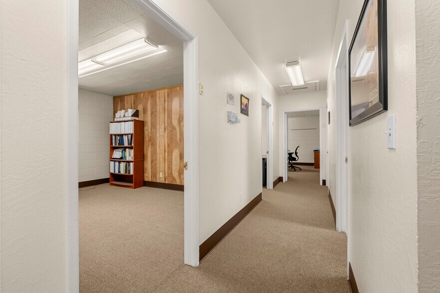 More Photos Of 1024 Simon Dr, Placerville Office For Sale