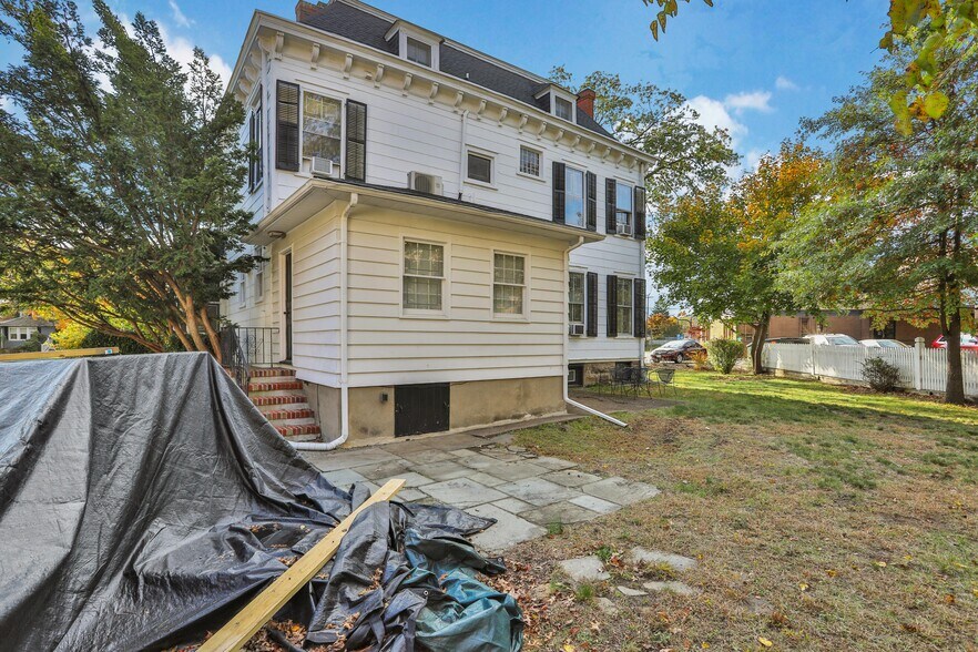 More Photos Of 227 Hamburg Tpke, Pompton Lakes Medical For Lease