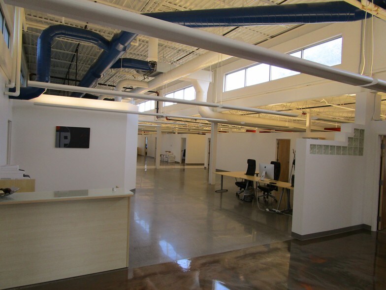More Photos Of 756 S Redwood Rd, Salt Lake City Medical For Lease