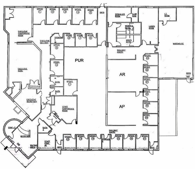 More Photos Of 8400 New Horizons Blvd, Amityville Office For Sale
