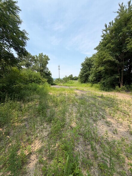 More Photos Of 1070 Lower South St, Peekskill Land For Sale