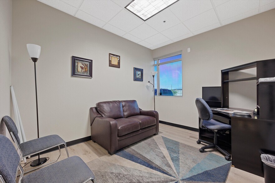 More Photos Of 4130 N Martin Luther King Blvd, North Las Vegas Office For Sale