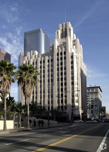 More Photos Of 411 W 5th St, Los Angeles Apartments For Lease