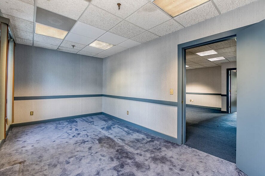 More Photos Of 645 County St, Taunton Office For Sale