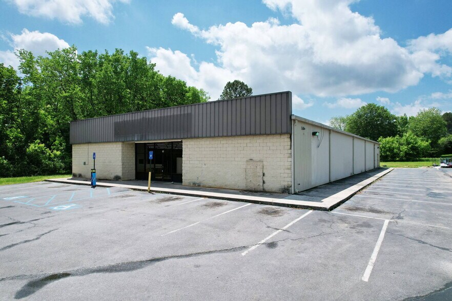 Primary Photo Of 14 Pine St N, Tennga Freestanding For Sale