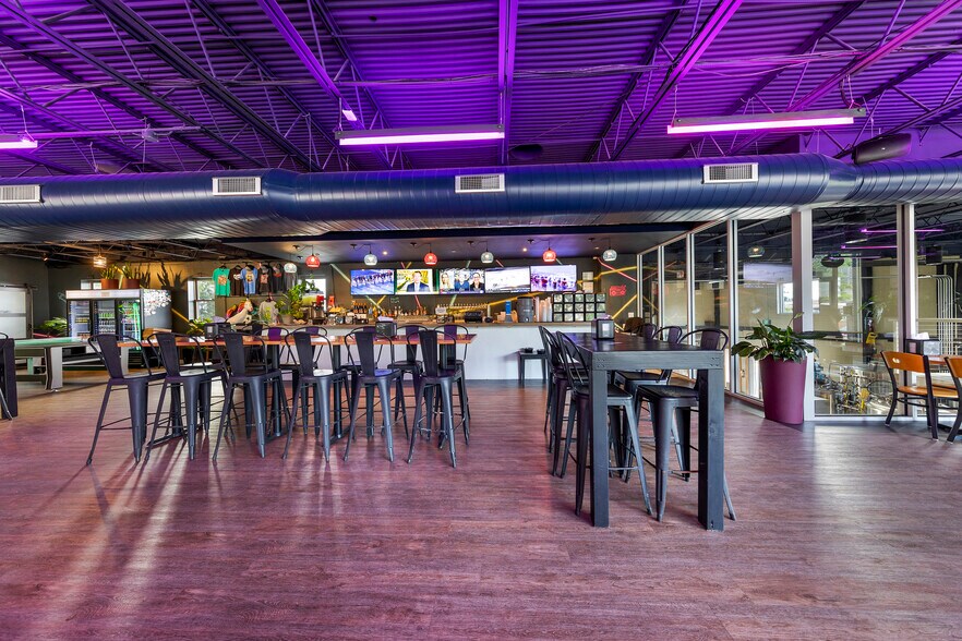 More Photos Of 1200 S Graham St, Charlotte General Retail For Lease