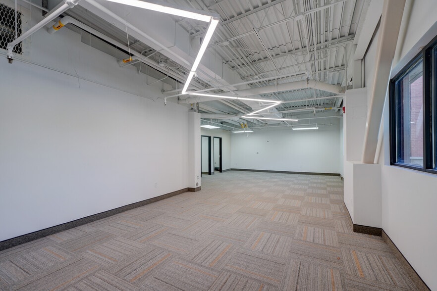 More Photos Of 3725 W 4100 S, Salt Lake City Medical For Sale