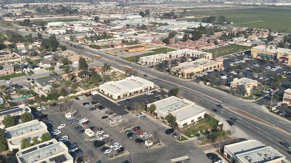 Primary Photo Of 9730 Brimhall Rd, Bakersfield Medical For Lease
