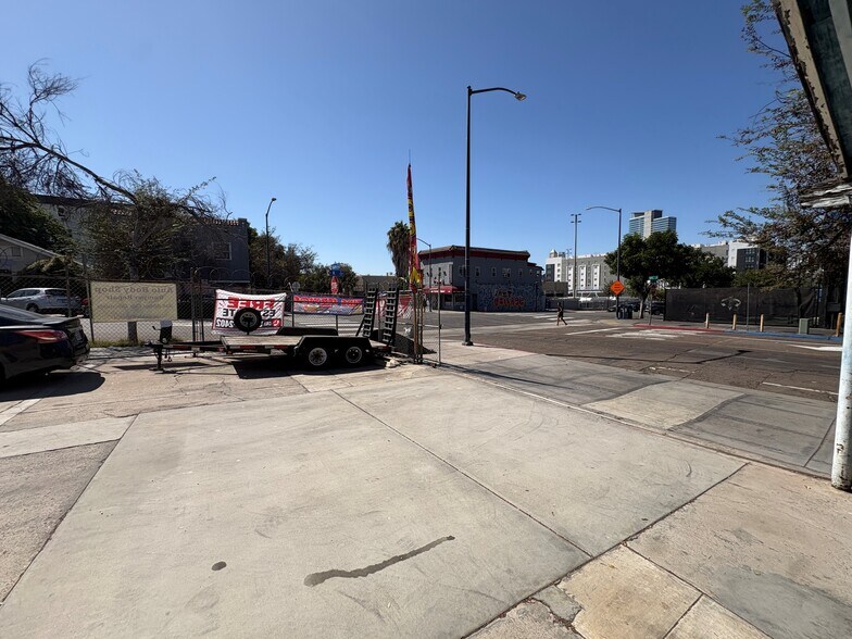 More Photos Of 301 16th St, San Diego Auto Repair For Sale