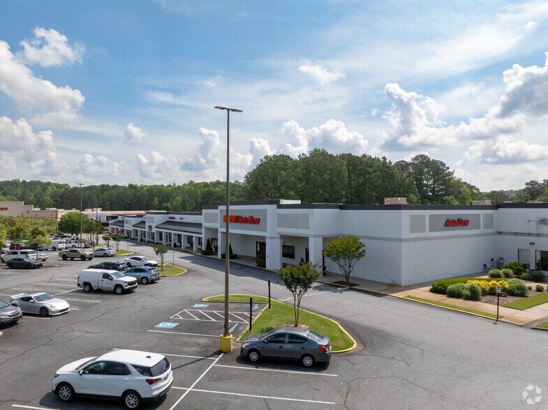More Photos Of 1580 Holcomb Bridge Rd, Roswell Storefront For Sale