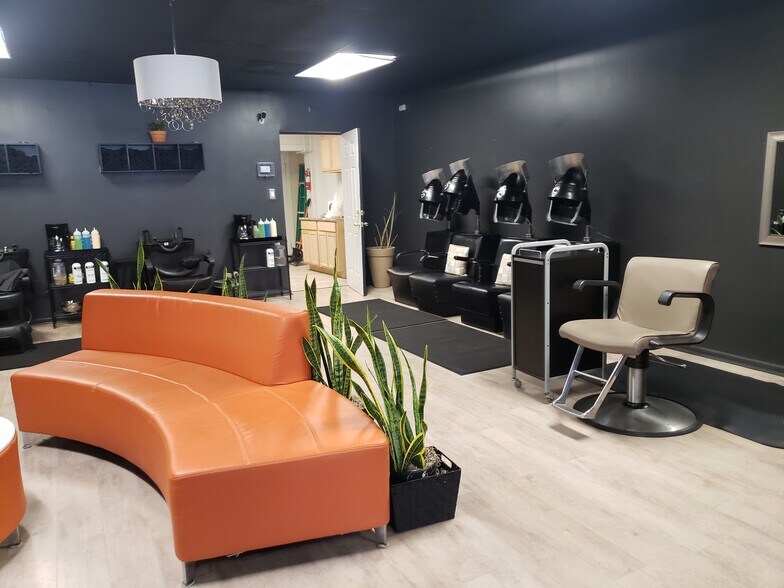 More Photos Of 1751-1757 W 95th St, Chicago Storefront Retail Residential For Sale