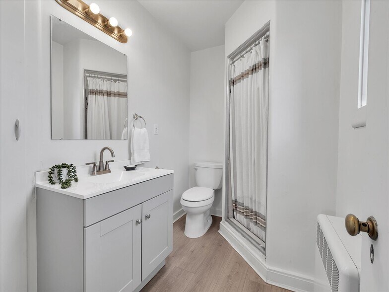 More Photos Of 5041 Guide Meridian, Bellingham Specialty For Sale