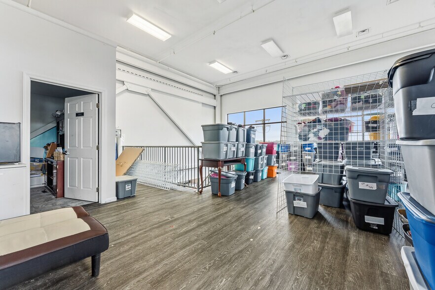 More Photos Of 7100 Willie G Ave, Morgantown Storefront For Sale