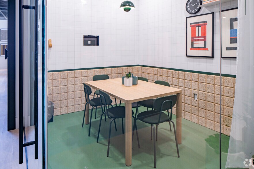 More Photos Of 2650 W Belleview Ave, Littleton Coworking Space