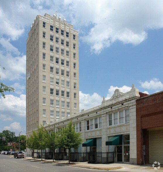 More Photos Of 228 Holmes Ave NE, Huntsville Office For Lease