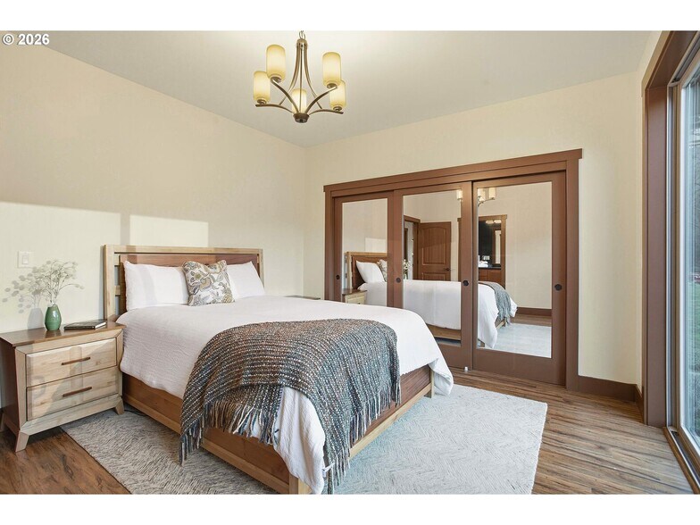 More Photos Of 49164 McKenzie Hwy, Vida Lodge Meeting Hall For Sale