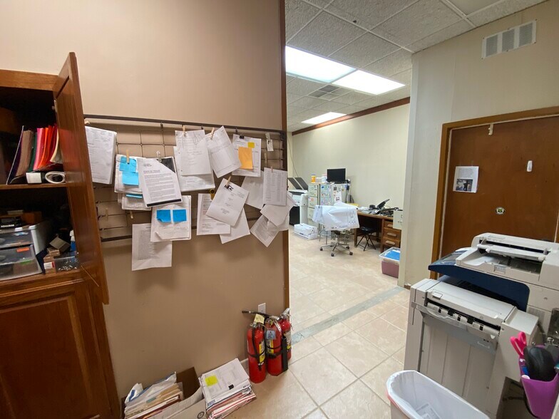 More Photos Of 6988 Raymond Stotzer, College Station Industrial For Sale